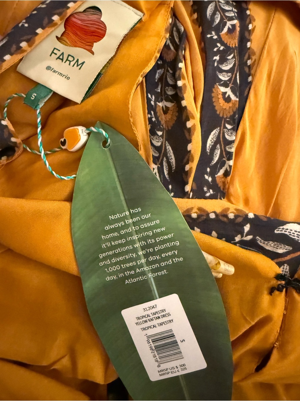 FARM Rio Tropical Tapestry Kaftan Dress - Picture 4 of 4